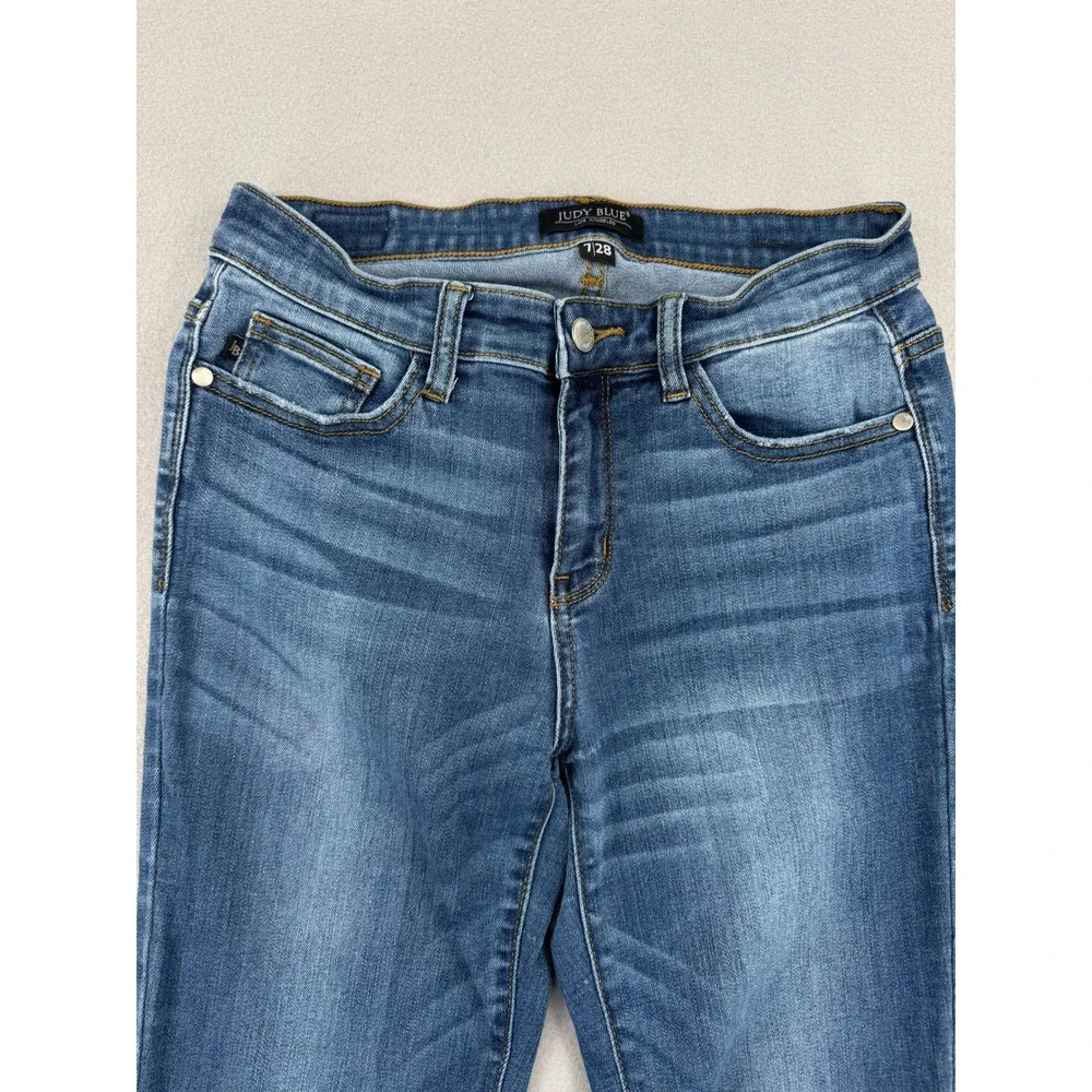 Judy Blue Mid Rise Angie Relaxed Fit Jeans Blue Medium Wash Womens 7/28 (28x26)